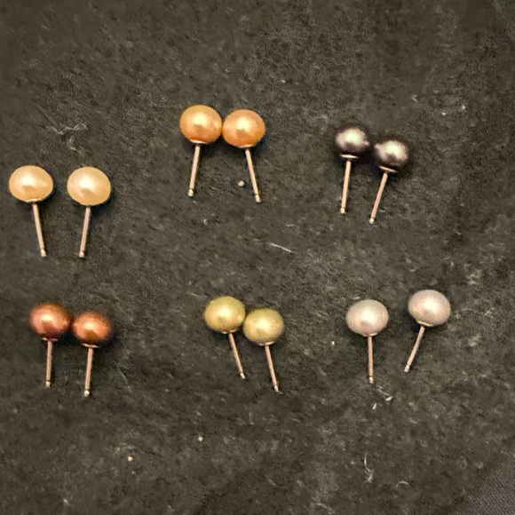 Elegant Multi-Color Faux Pearl Stud Earrings Set of 6 - Picture 3 of 7